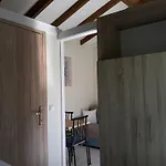 Casa de Férias Vasiliki Little House