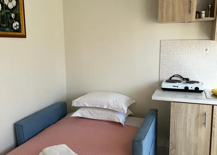 Vasiliki Little House * Κανόνι