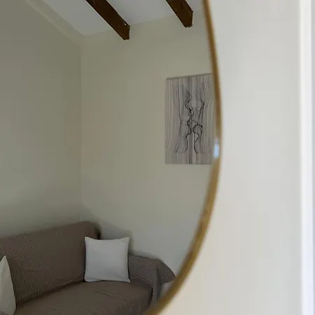 Vasiliki Little House *