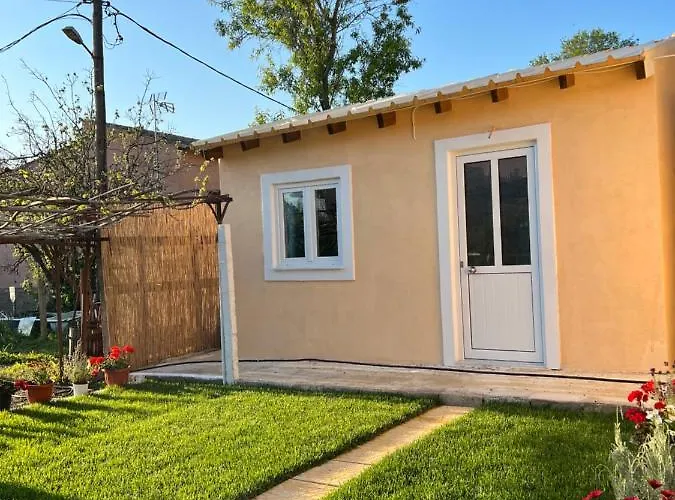 Feriehus Vasiliki Little House *