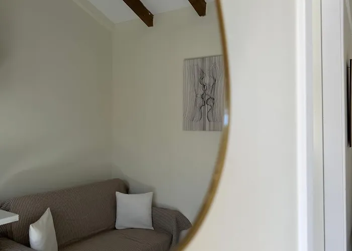 Vasiliki Little House *